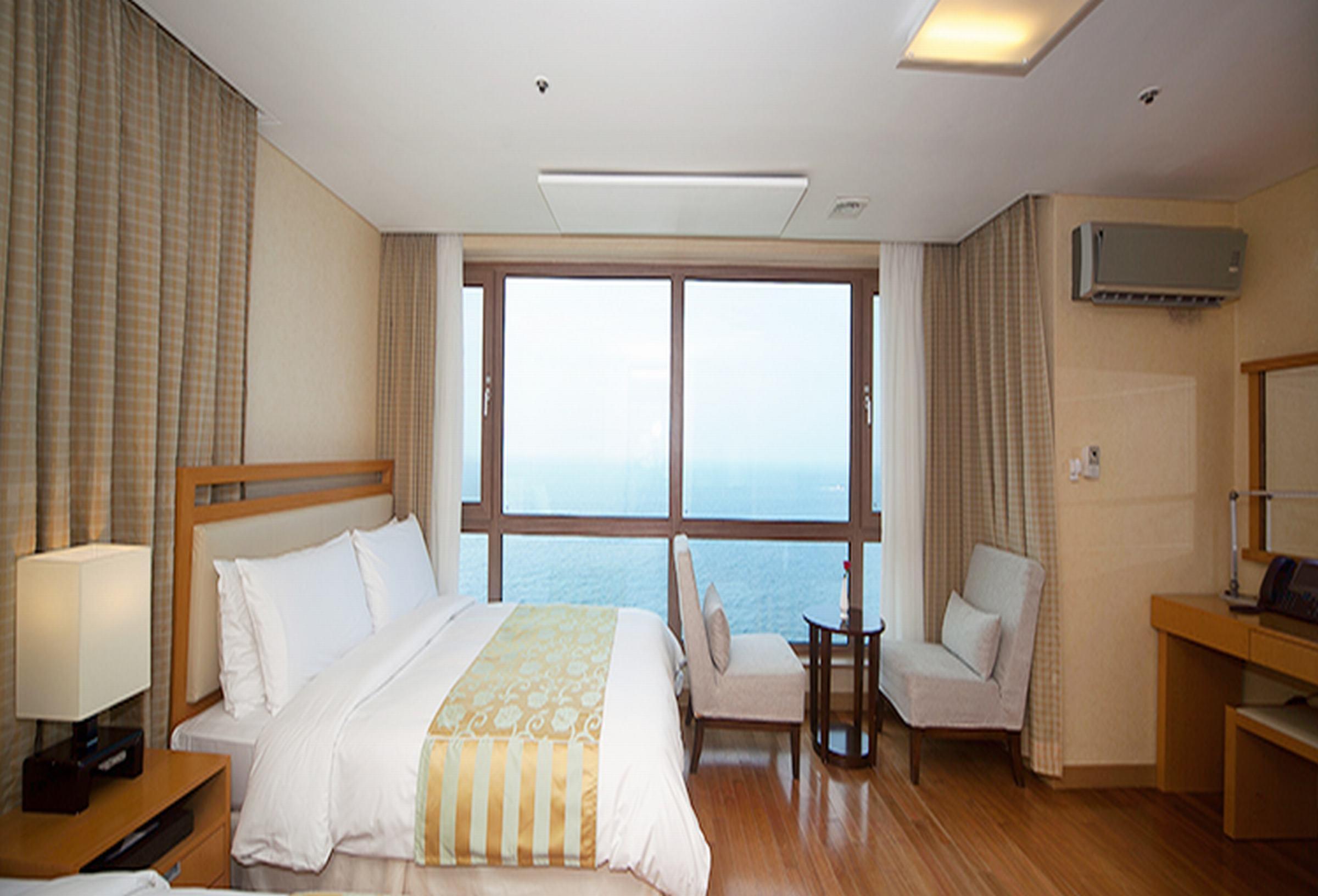 Ocean Suites Jeju Hotel Экстерьер фото